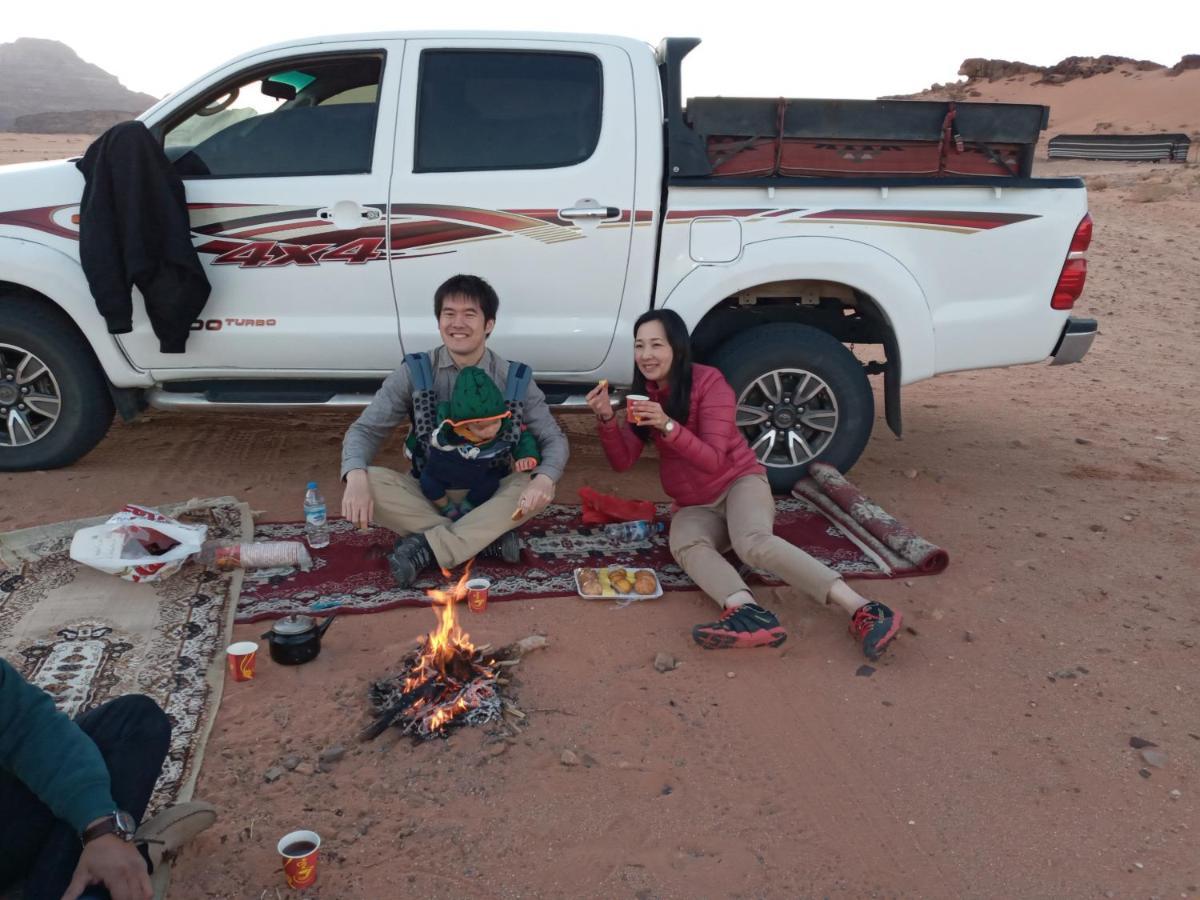 Rum Moon Luxury Camp Wadi Rum Esterno foto